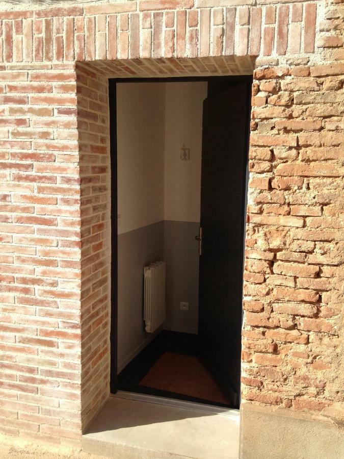 Le T2 Moderne Des Palmiers Au Coeur De Moissac Daire Dış mekan fotoğraf